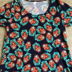 NWOT XS Lularoe Russian Dolls Classic T